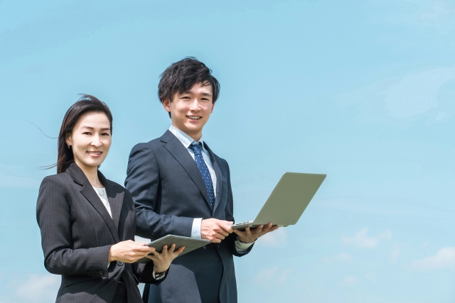 採用情報